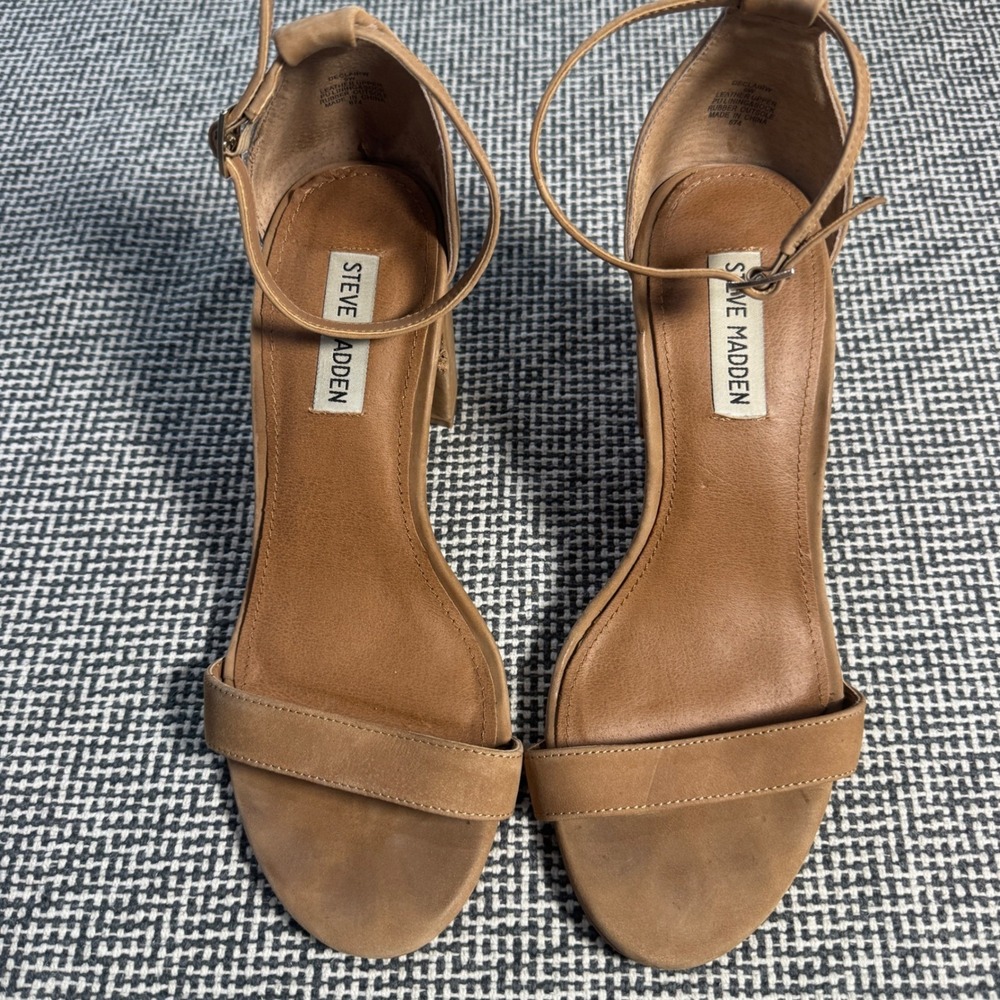 Steve Madden Declair Tan Leather Block Heel Ankle Strap Sandals Womens 9W